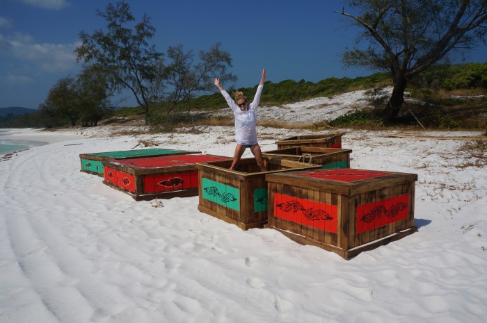 Apparently Bulgaria's latest Survivor series is being filmed on Koh Rong so we decided to make our own Survivor style challenges with the obstacles on the beach!
