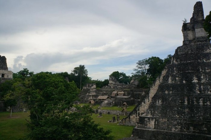 Side view of the main complex in front of Temple 1