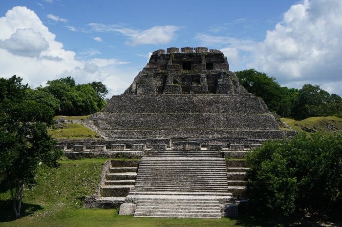 El Castillo was thought to serve as a multipurpose room for the Mayans as opposed to being used for burials as they have yet to find any human remains in the ruin. Also, can you find Brian??